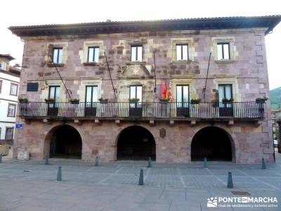 Valle del Baztán - Elizondo - Zugarramurdi; verano viajes senderismo; rutas fin de semana largo